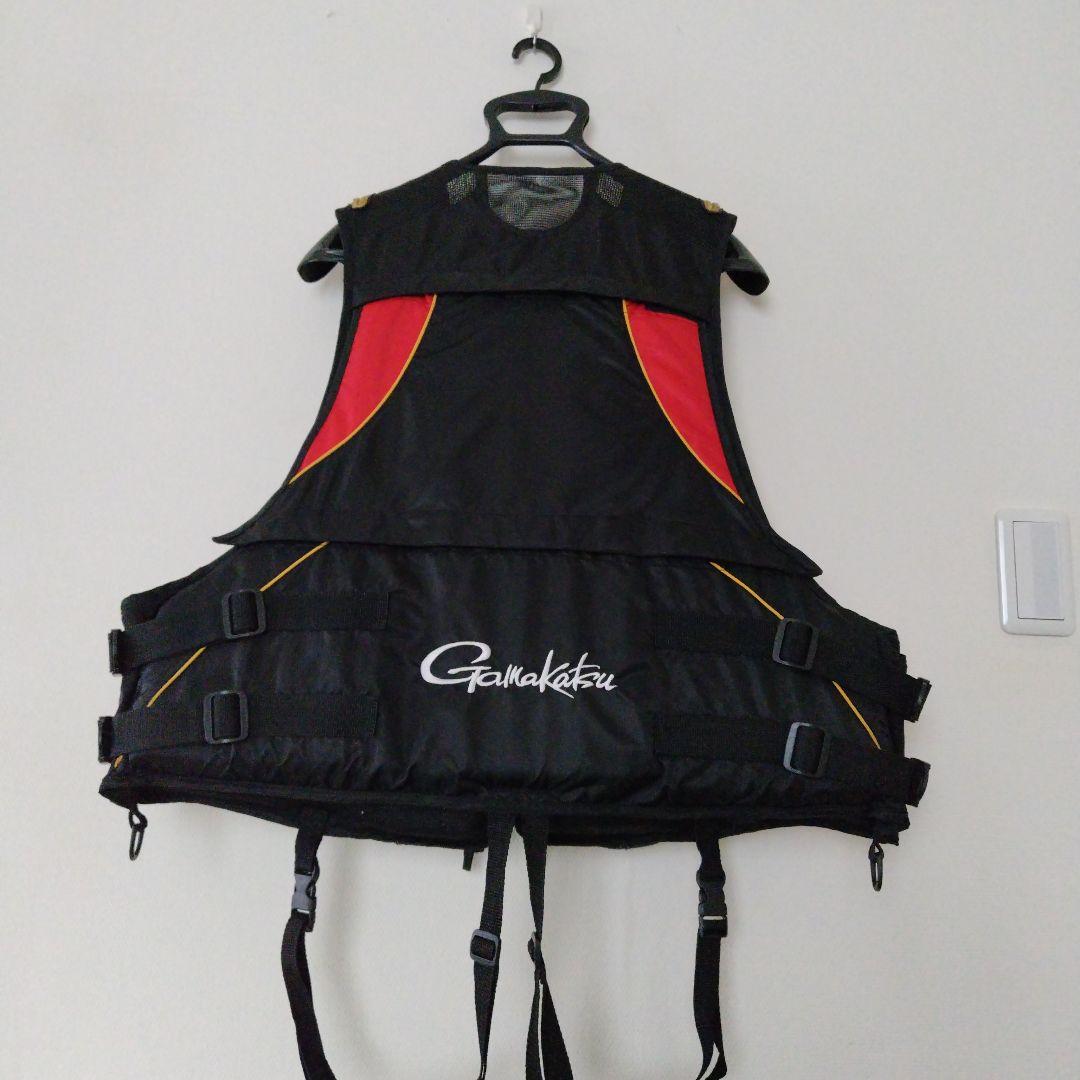 がまかつフローティングベスト 3L 黒/赤