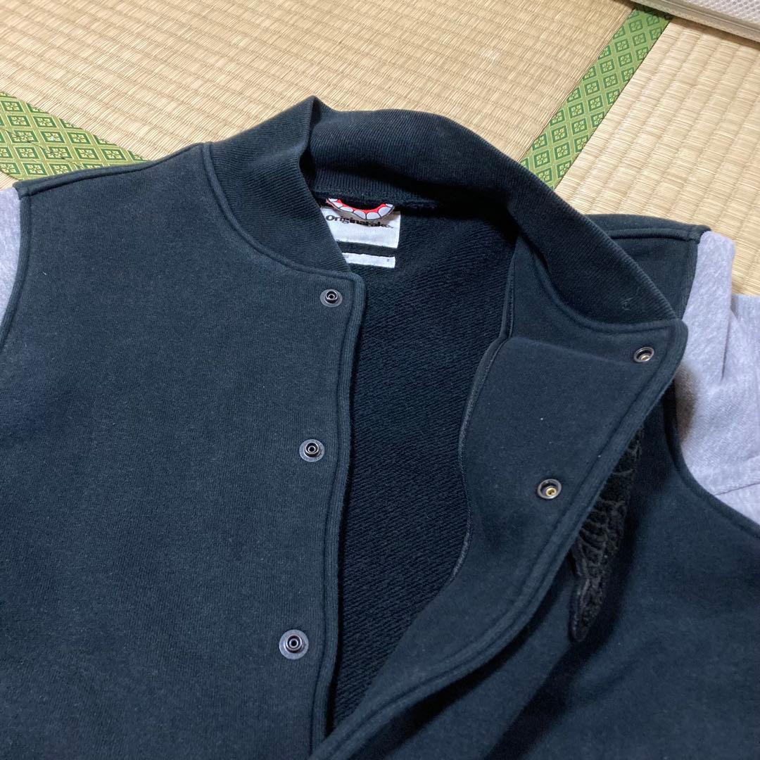 KAWS OriginalFake ループウィラー スウェット　スタジャン