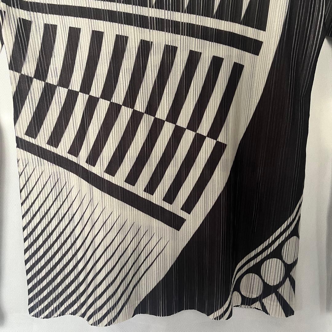 美品 プリーツプリーズ イッセイミヤケ シャツ ハイネック 総柄 トップス