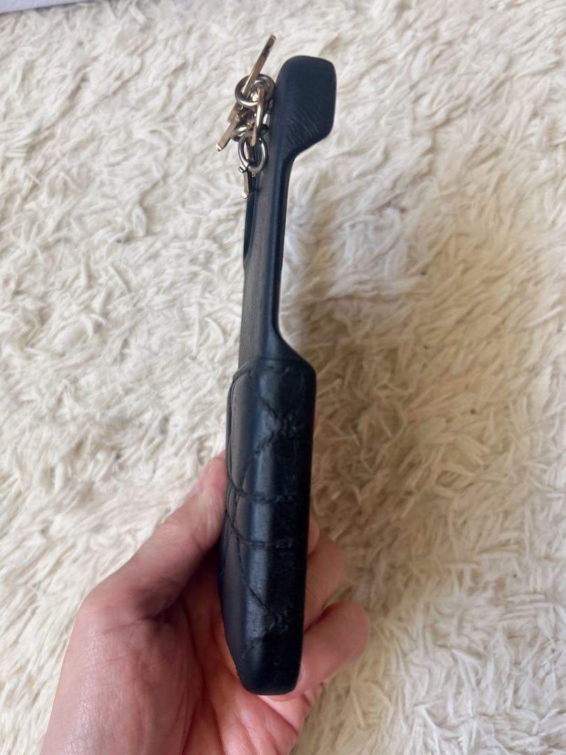 Lady Dior iPhone 15ケース　黒