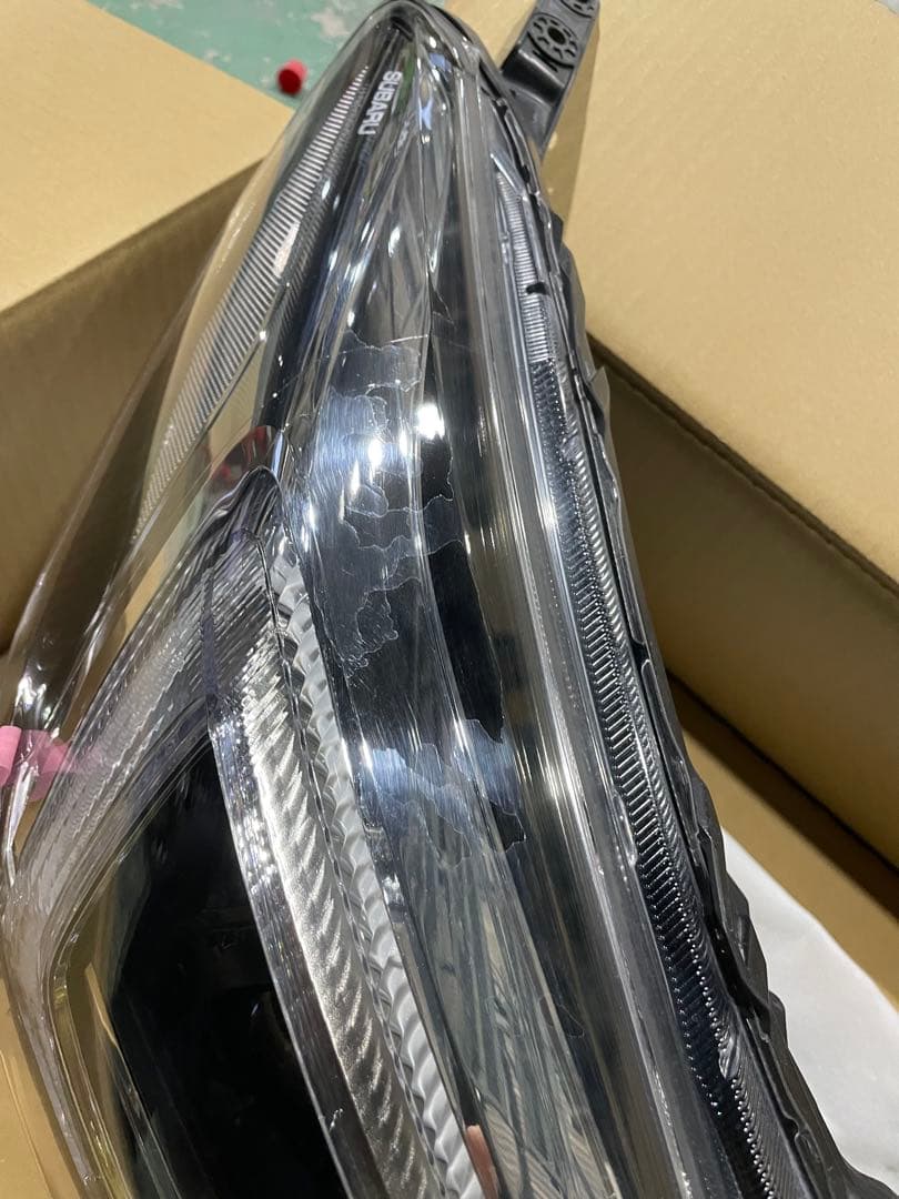 スバル　インプレッサ　GK7 ヘッドライト　右側