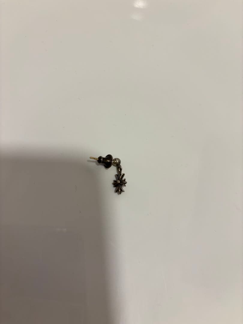 確実正規品　クロムハーツ　chrome herts タイニーE 片耳ピアス