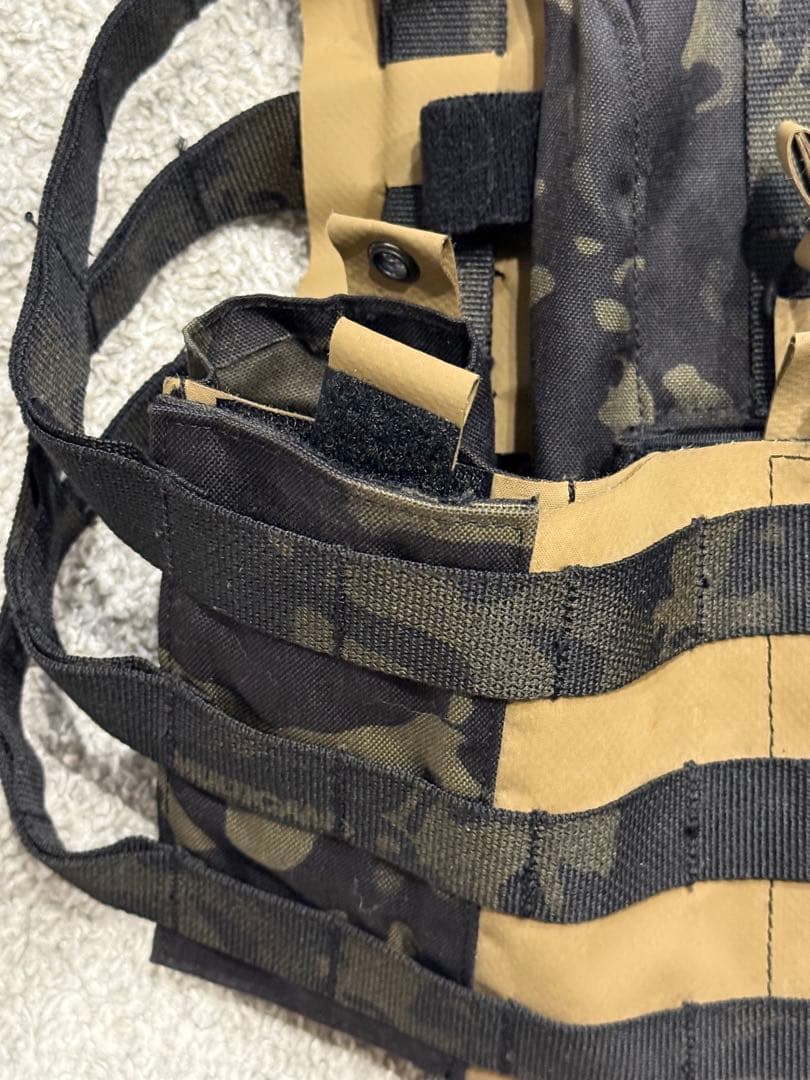 個人装備 VOLK TACTICAL GEAR V-RAVS