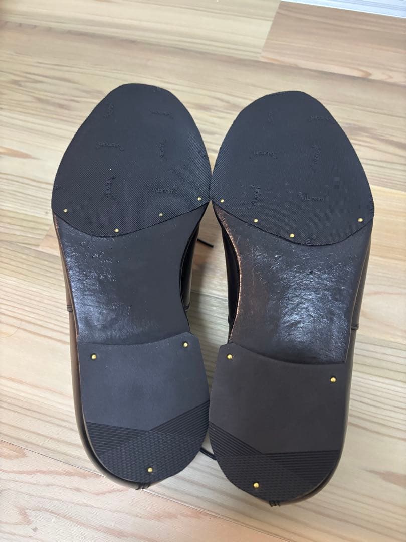 クロケットアンドジョーンズ　オードリー　7E