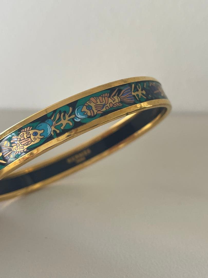 HERMES エマイユ バングル ナロー 魚柄 ゴールド 箱あり