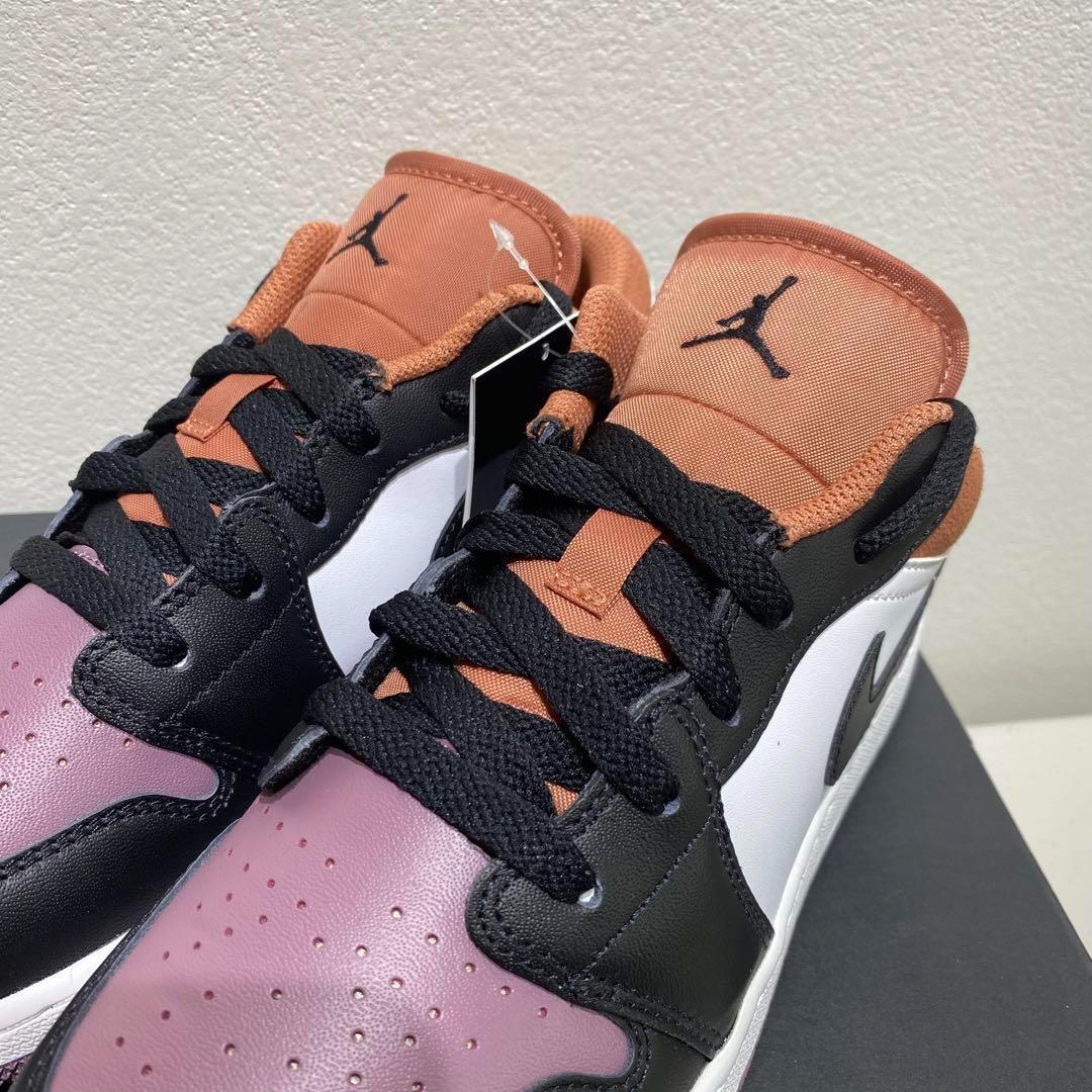 24.5cm【新品】ナイキ エアジョーダン1 ロウ GSモデル