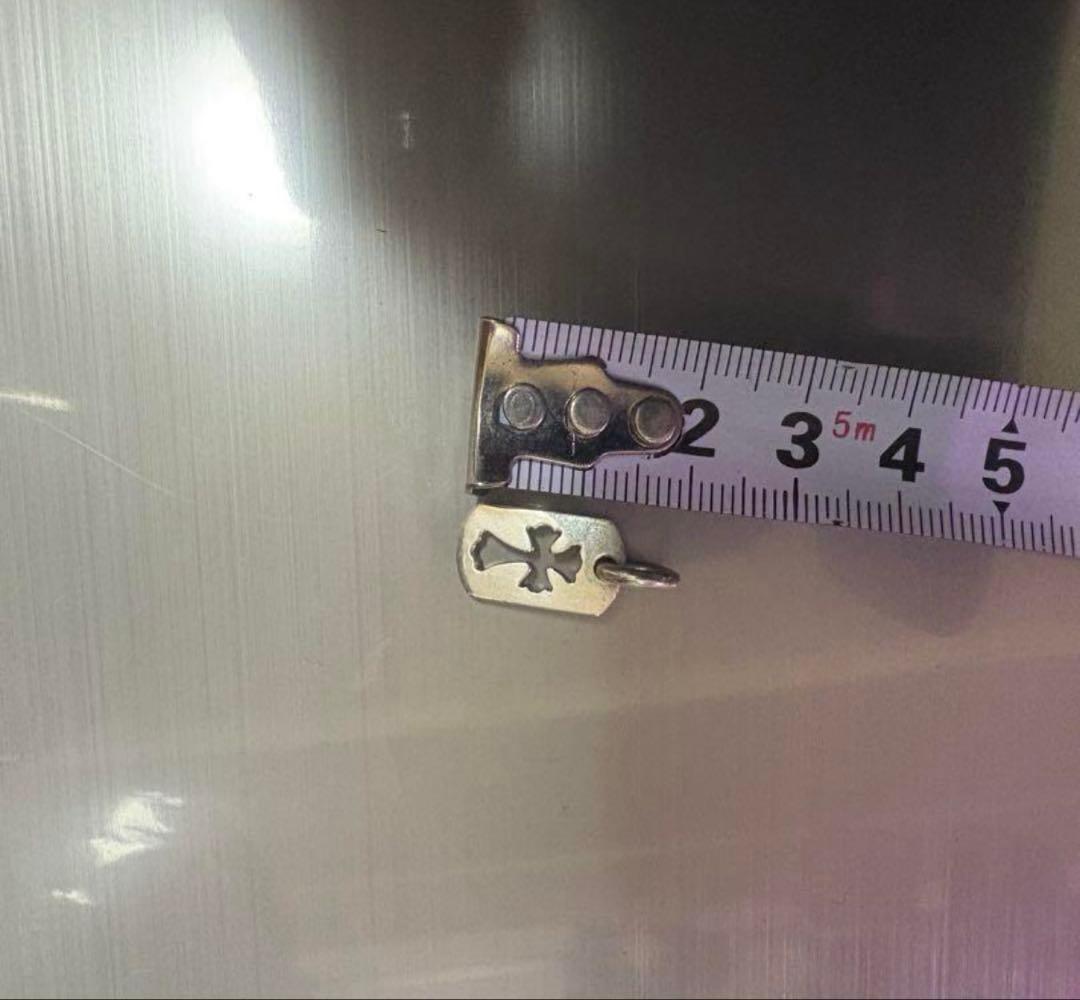 クロムハーツ　タイニードッグタグ　カットアウトクロス