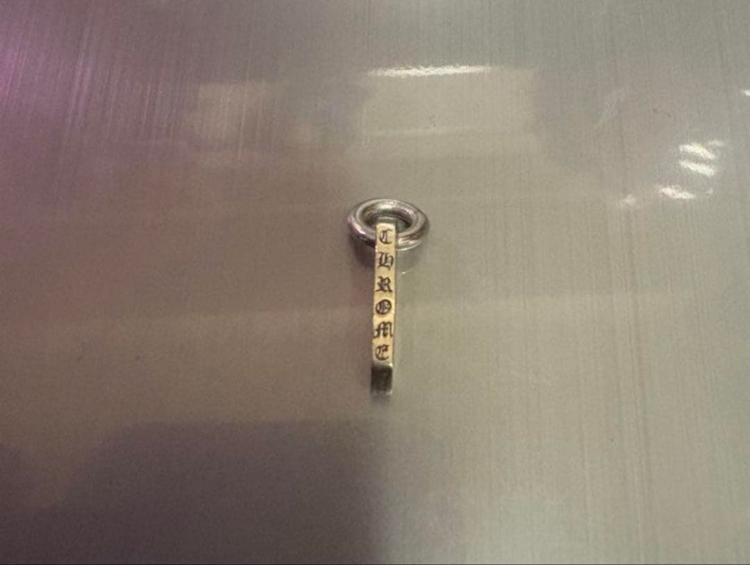 クロムハーツ　タイニードッグタグ　カットアウトクロス