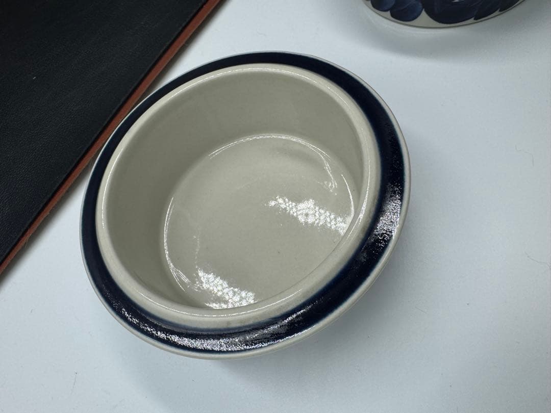 ヴィンテージ アラビア　アネモネ　シリーズ。 深皿　小2個。