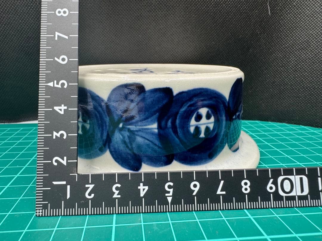 ヴィンテージ アラビア　アネモネ　シリーズ。 深皿　小2個。