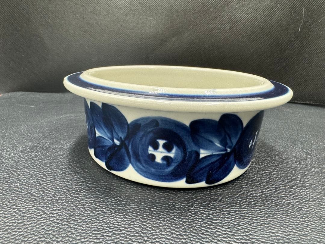 ヴィンテージ アラビア　アネモネ　シリーズ。 深皿　小2個。