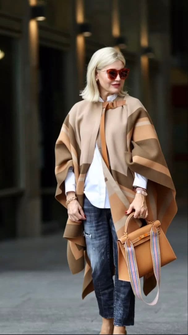 Chloe ネイビー ベージュ ストライプ ポンチョ レザーベルト