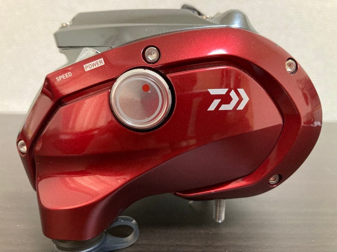 Daiwa SEABORG500MJ MEGATWIN 電動リール レッド