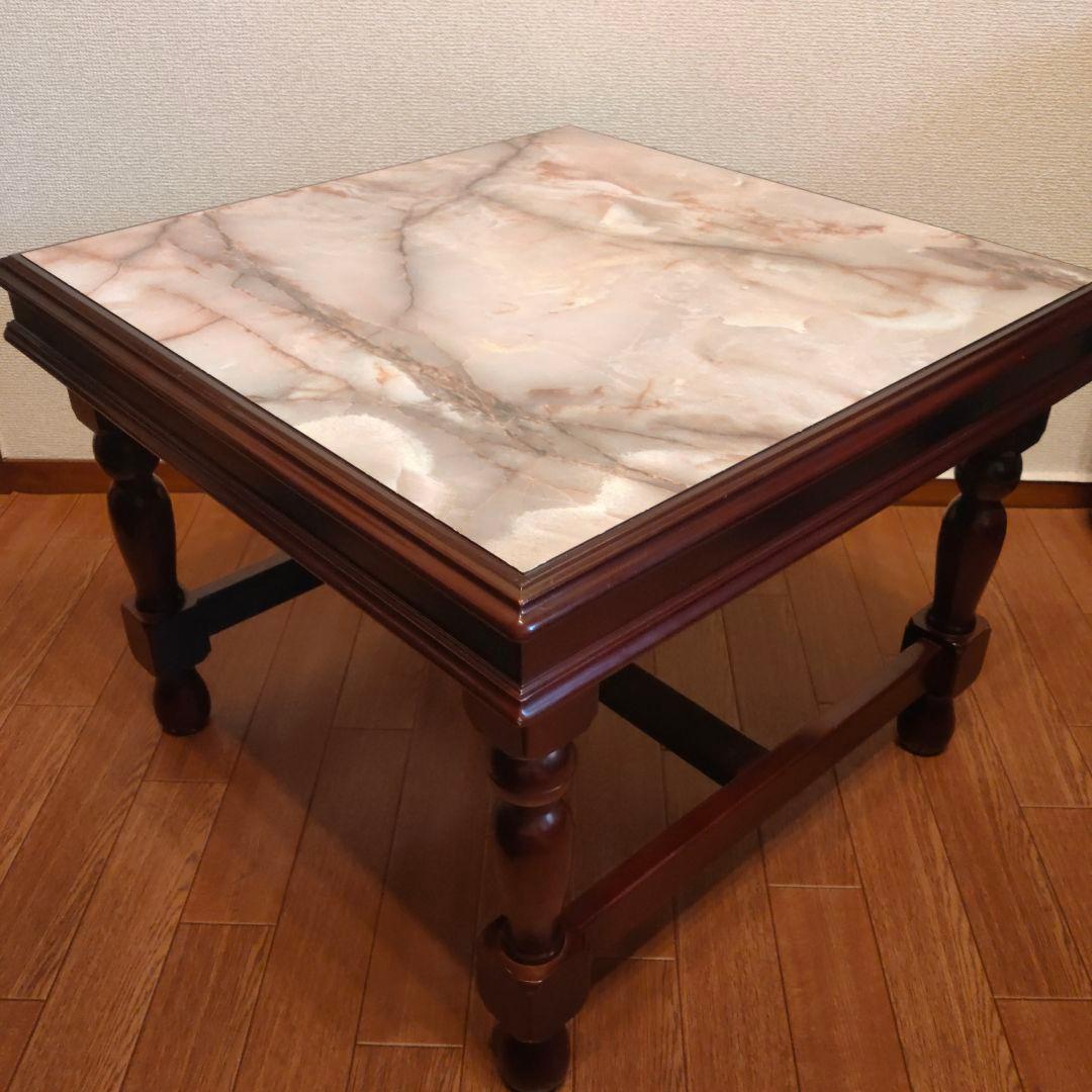 大理石風天板のビンテージテーブル