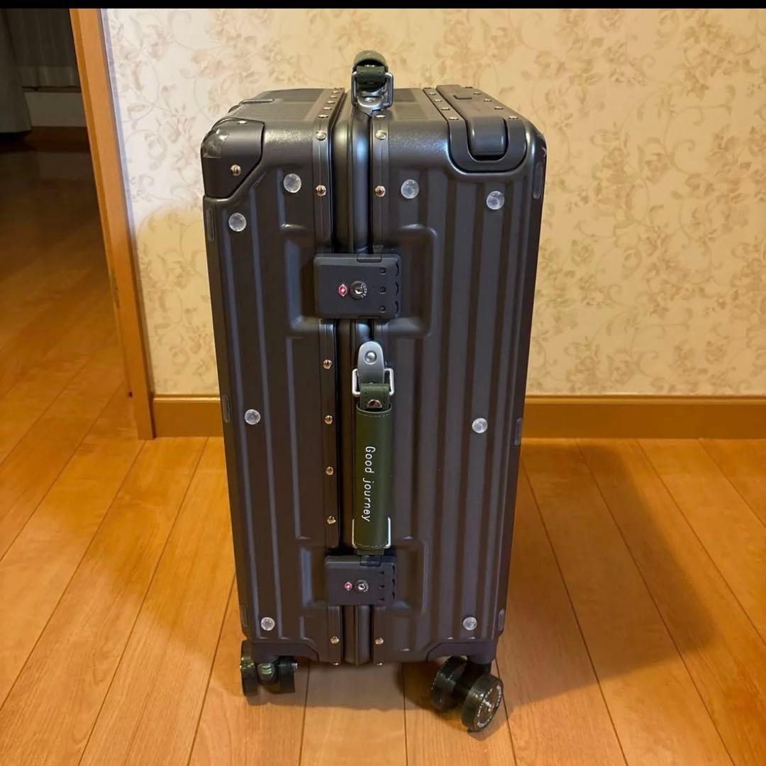 kpldol 未使用、新品　機内持ち込み　20インチ 中型　TSAロック付き