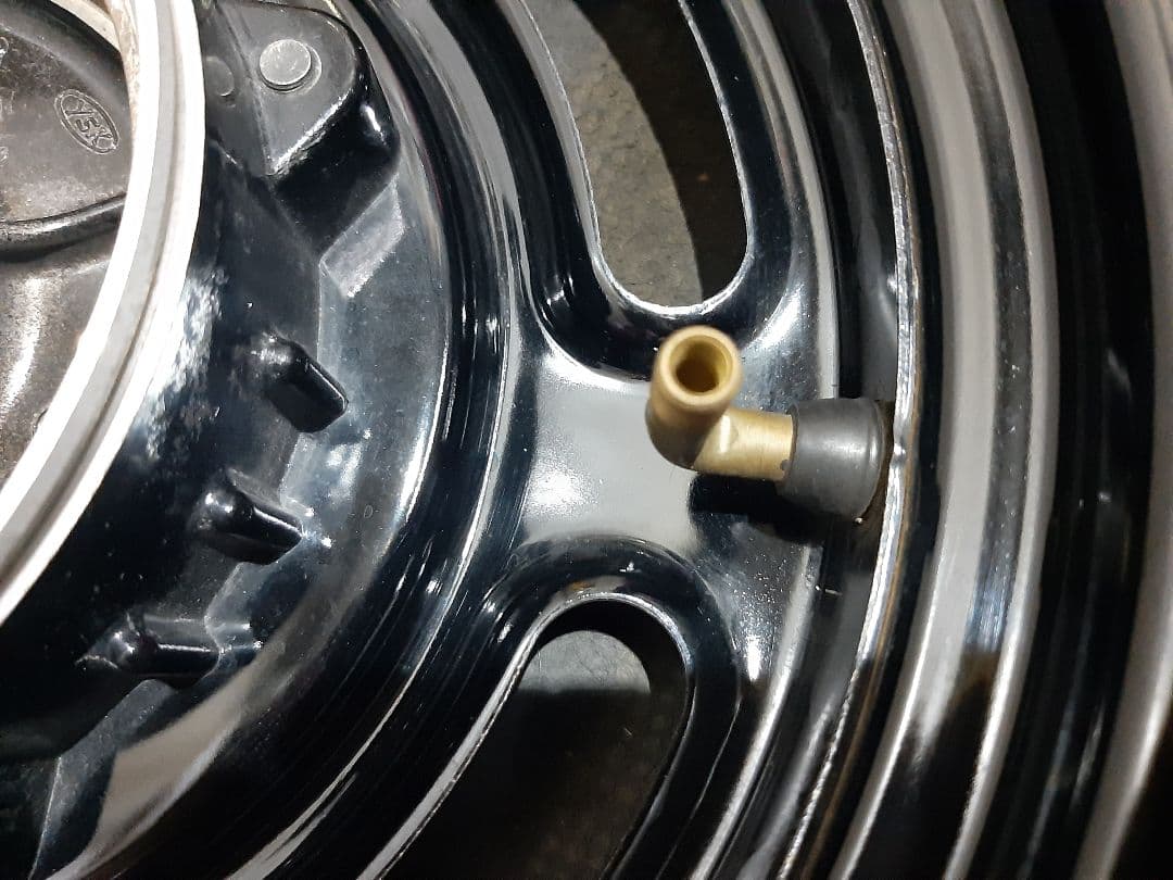 純正　エイプ 50 100 フロントホイール KV7-3 純正黒　12x2.50