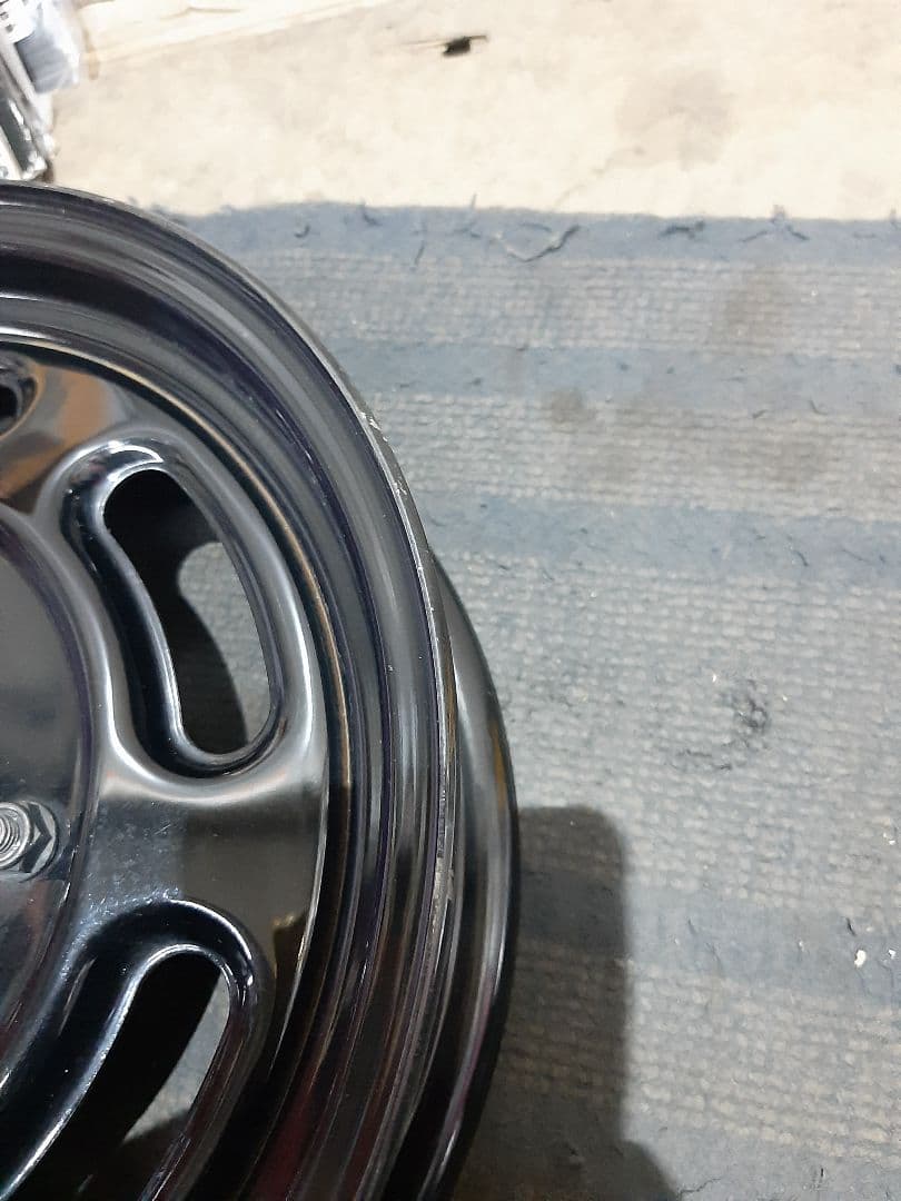 純正　エイプ 50 100 フロントホイール KV7-3 純正黒　12x2.50