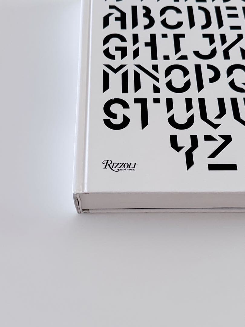 未使用 Rizzoli Byredo A to Z デザイン ブック 本