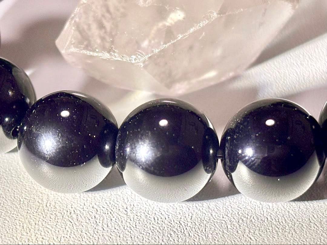 ゆかりん様　神の秘境から舞い降りし破邪最強の守護石　幻のシャングリラ産モリオン