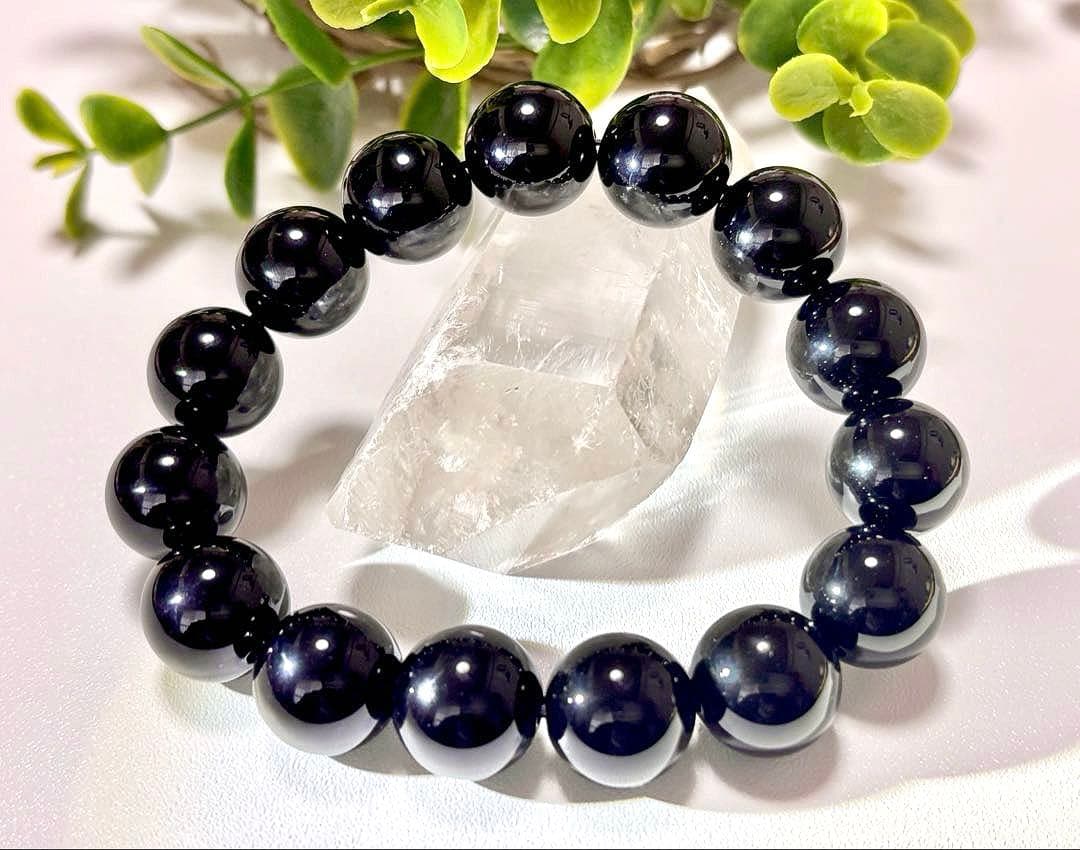 ゆかりん様　神の秘境から舞い降りし破邪最強の守護石　幻のシャングリラ産モリオン