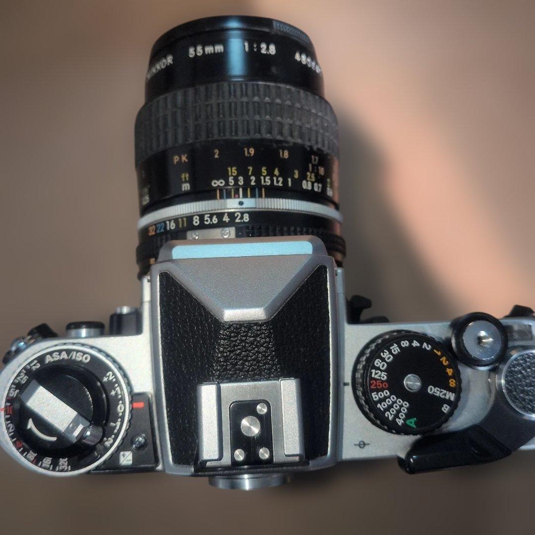 Nikon FE2 ＋ Micro-Nikkor F2.8 50mmレンズ