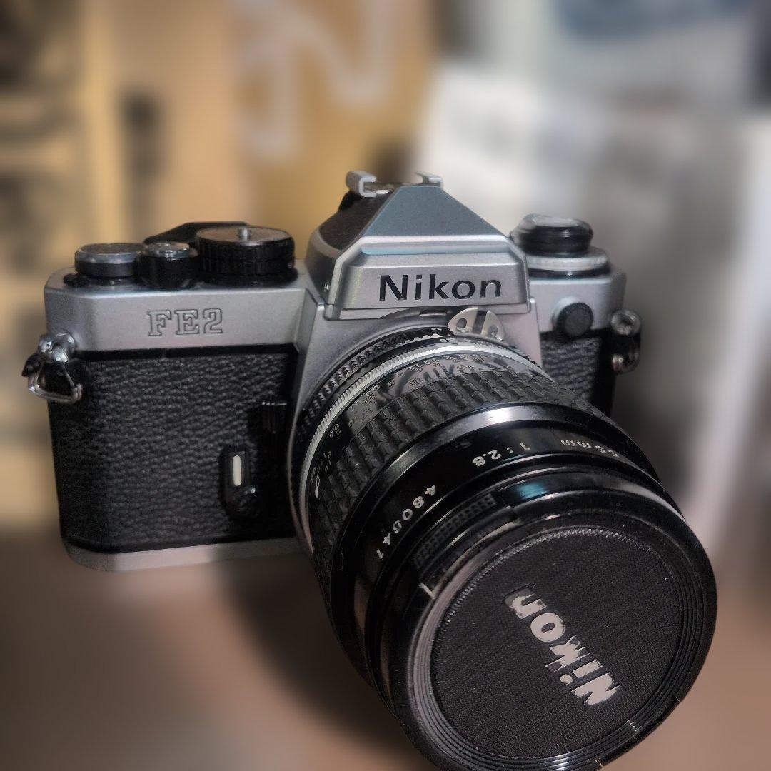 Nikon FE2 ＋ Micro-Nikkor F2.8 50mmレンズ