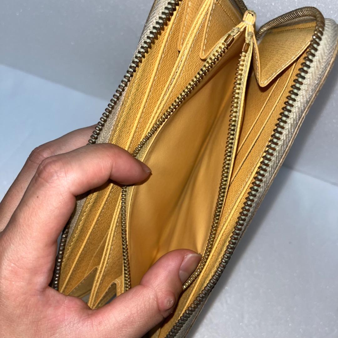 ルイヴィトン　アズール　イリュストレ　ジッピーウォレット　長財布　N63006