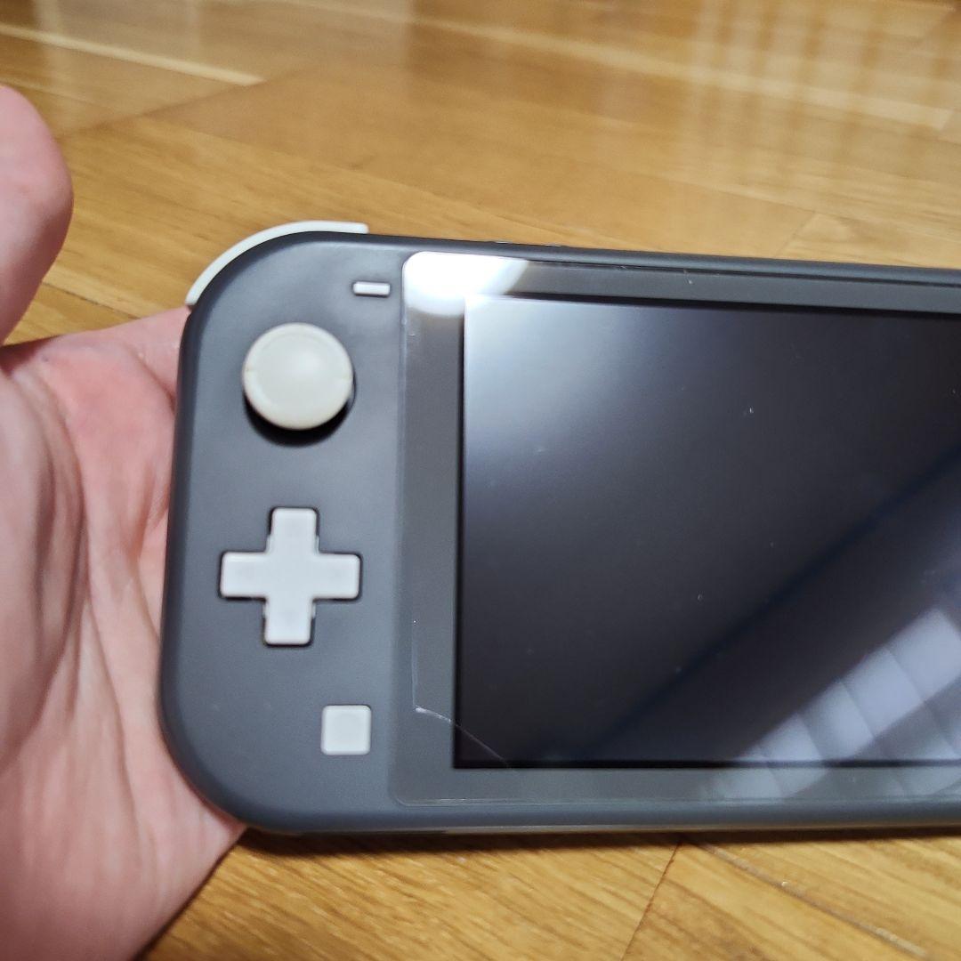 【動作品】ニンテンドー スイッチライト グレー 箱と充電器付き