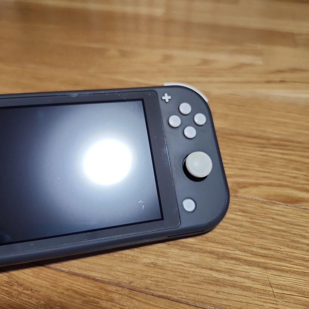 【動作品】ニンテンドー スイッチライト グレー 箱と充電器付き
