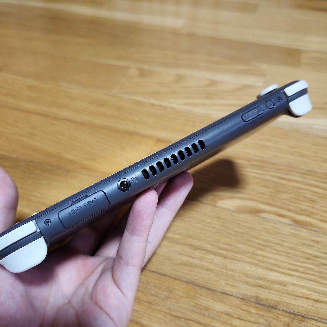 【動作品】ニンテンドー スイッチライト グレー 箱と充電器付き