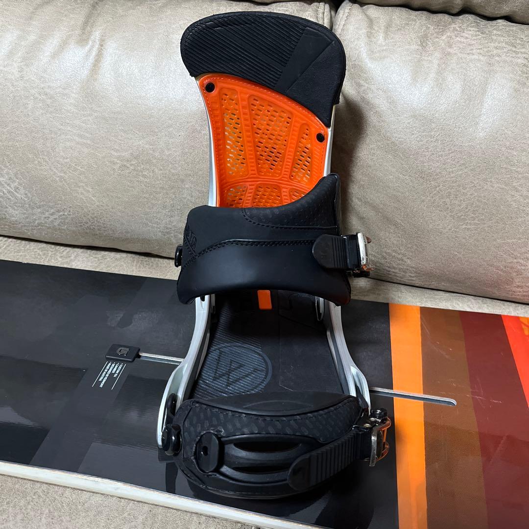 BURTON CUSTOM 154 × BURTON MALAVITA M