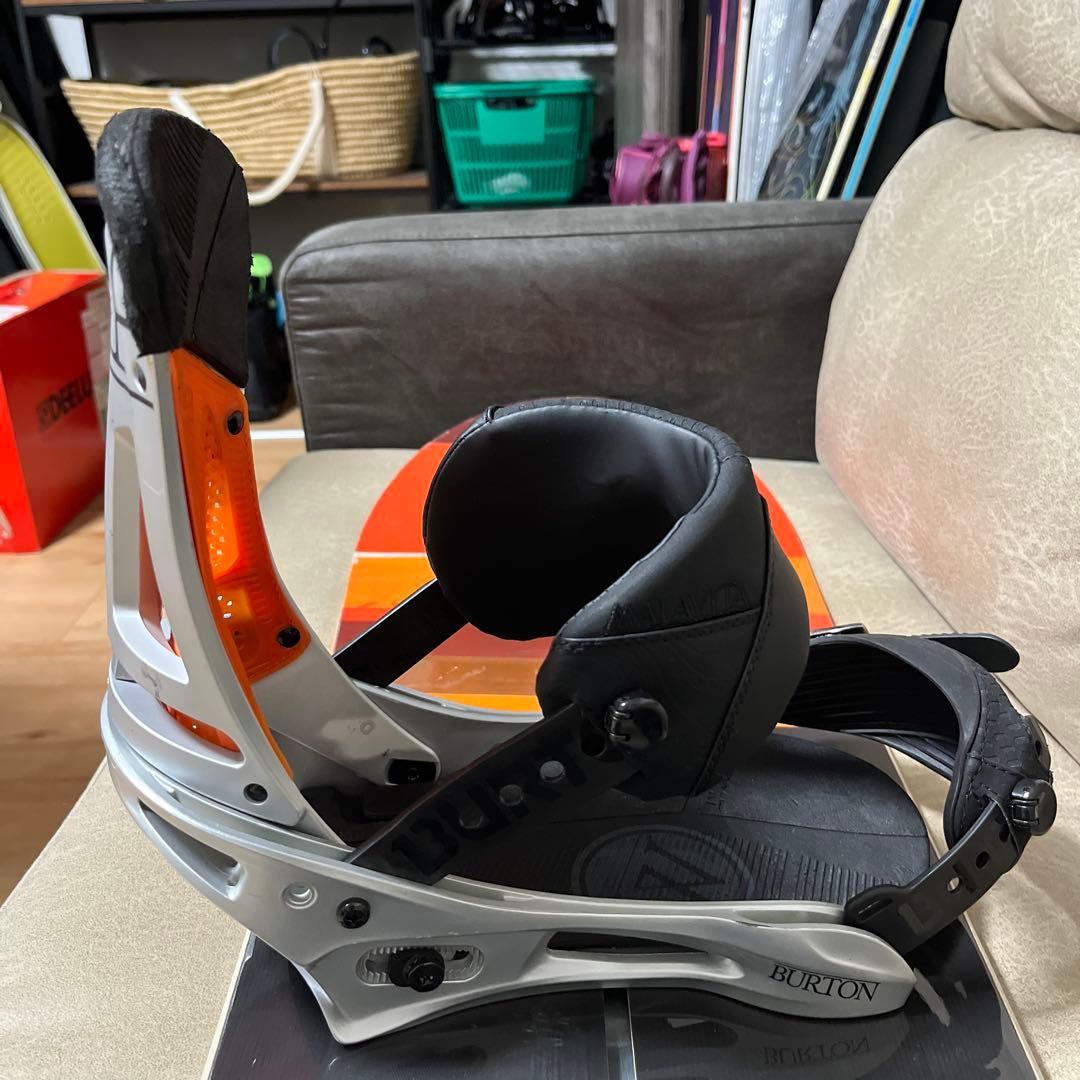 BURTON CUSTOM 154 × BURTON MALAVITA M