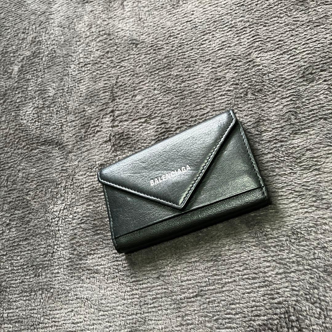 バレンシアガ　キーケース　キーホルダー　ストラップ　財布　カードケース