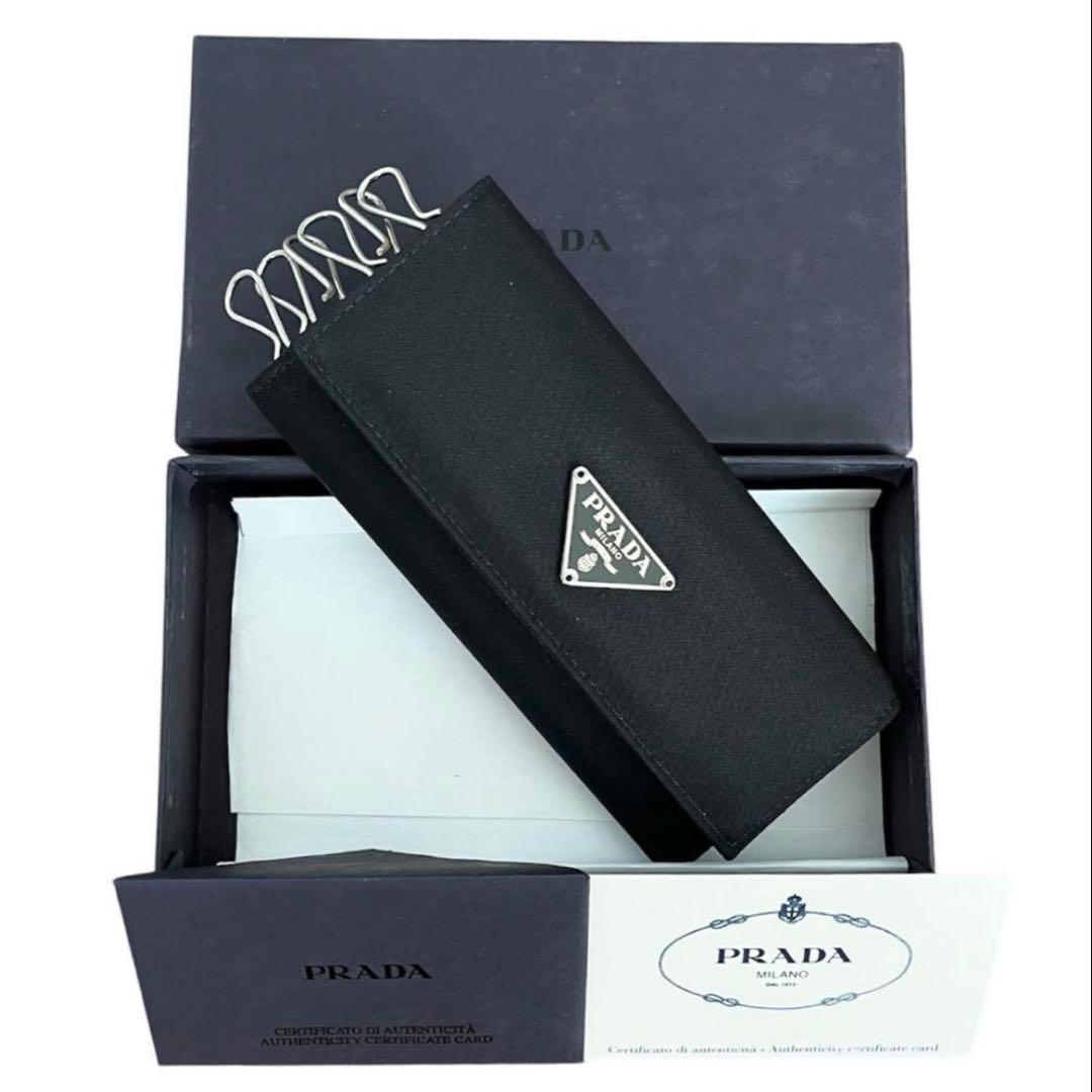 美品 PRADA ロゴプレート キーケース 6連 ナイロン ブラック M223