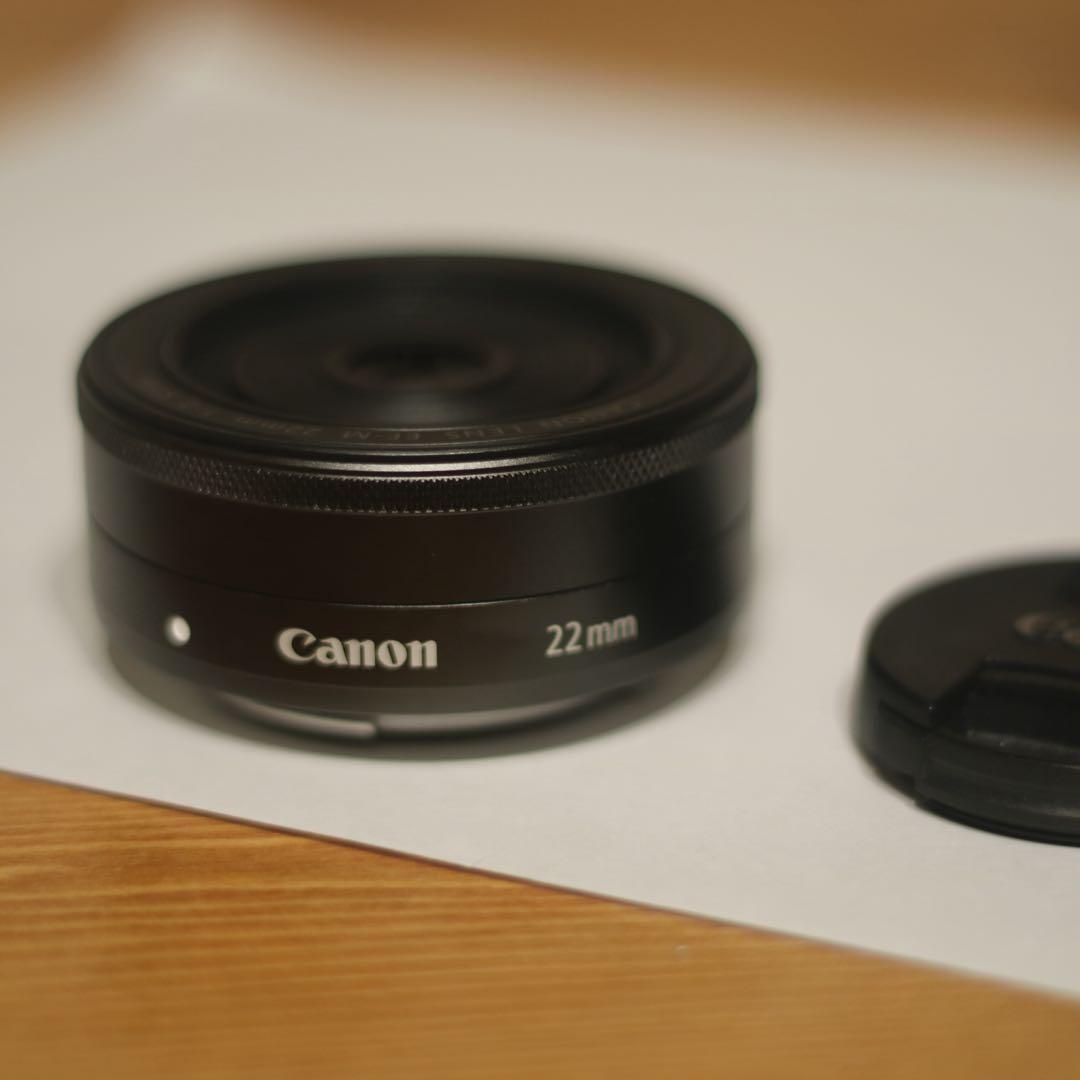 Canon EF-M 22mm f/2 STM 単焦点広角レンズ　ミラーレス