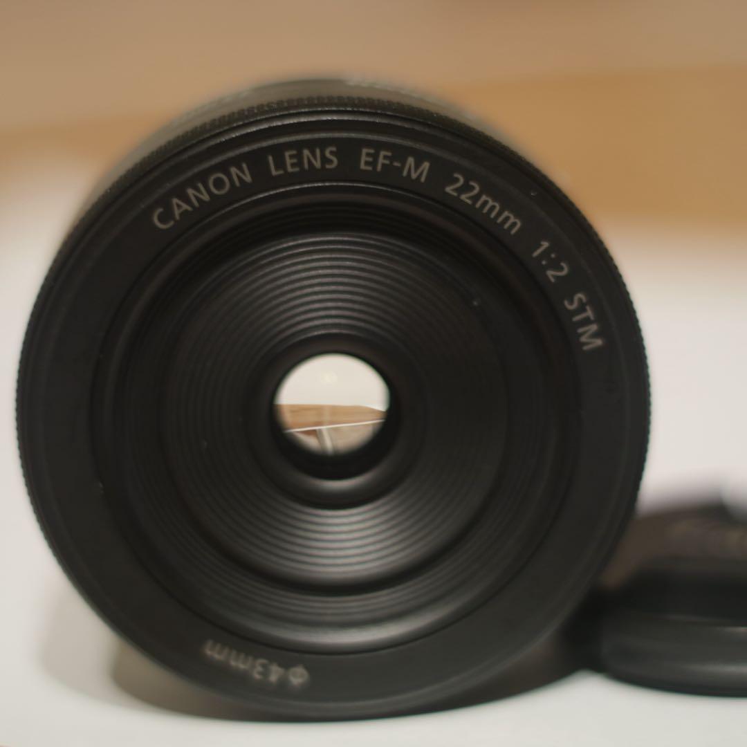 Canon EF-M 22mm f/2 STM 単焦点広角レンズ　ミラーレス