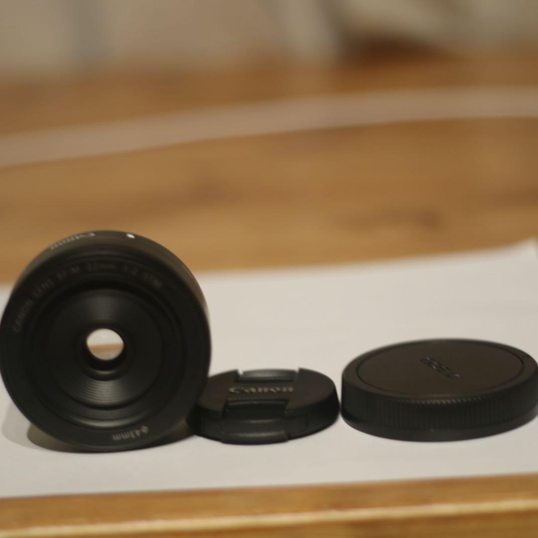 Canon EF-M 22mm f/2 STM 単焦点広角レンズ　ミラーレス