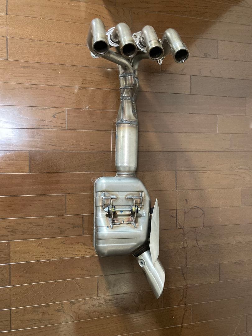 ZX-25R純正マフラー　クロネコ