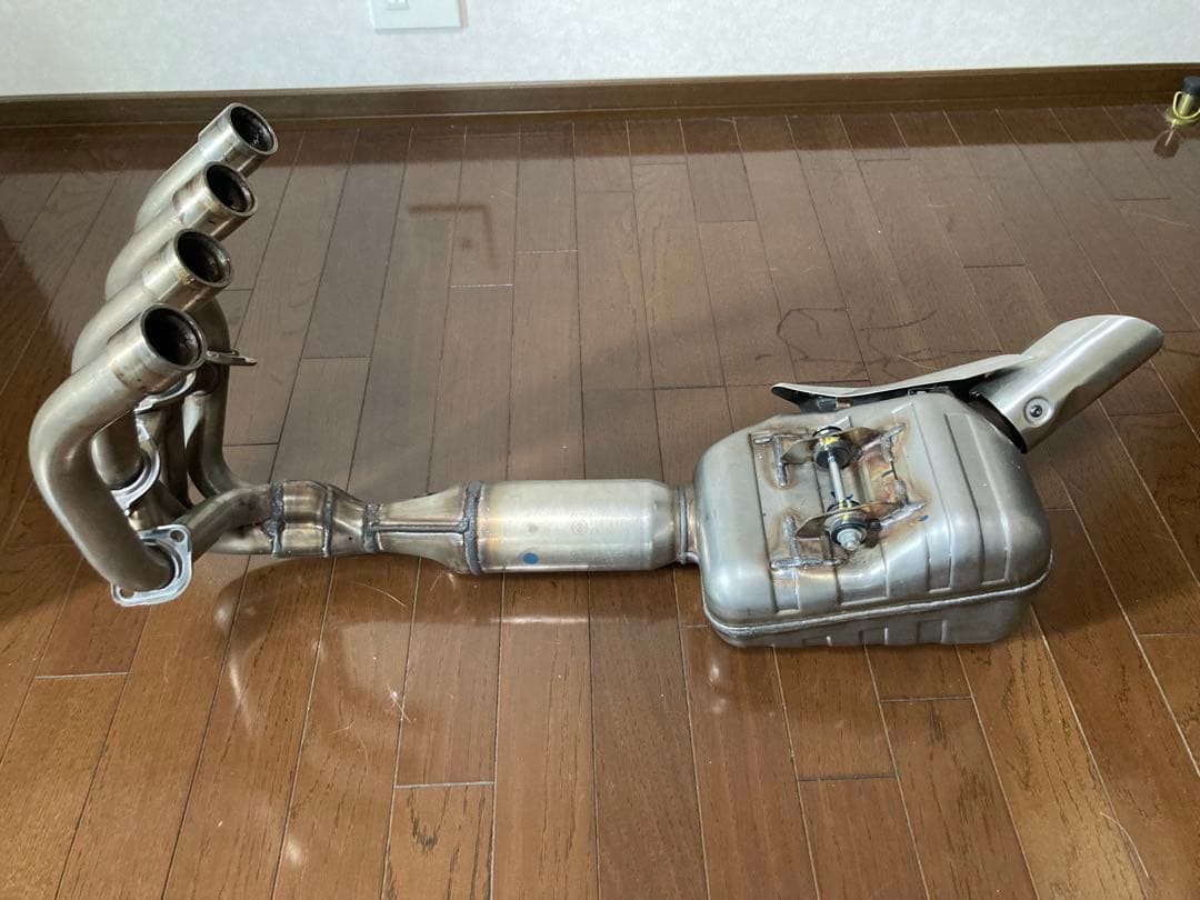 ZX-25R純正マフラー　クロネコ