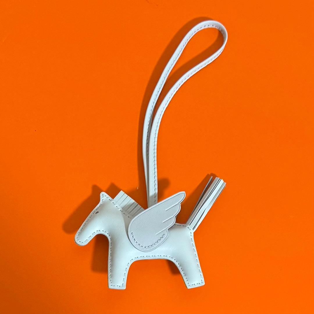 (新品未使用) HERMES エルメス ペガサス PM チャーム