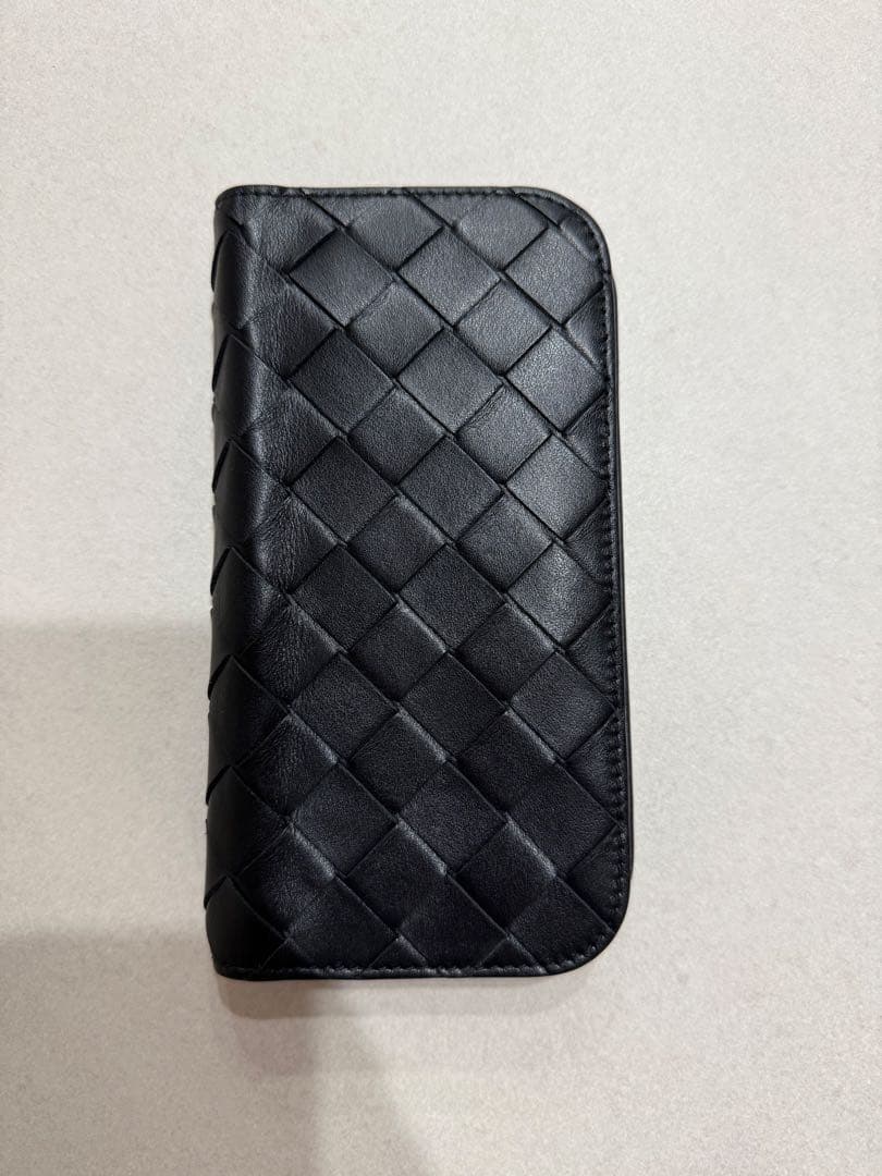 ボッテガ　iPhone16pro ケース