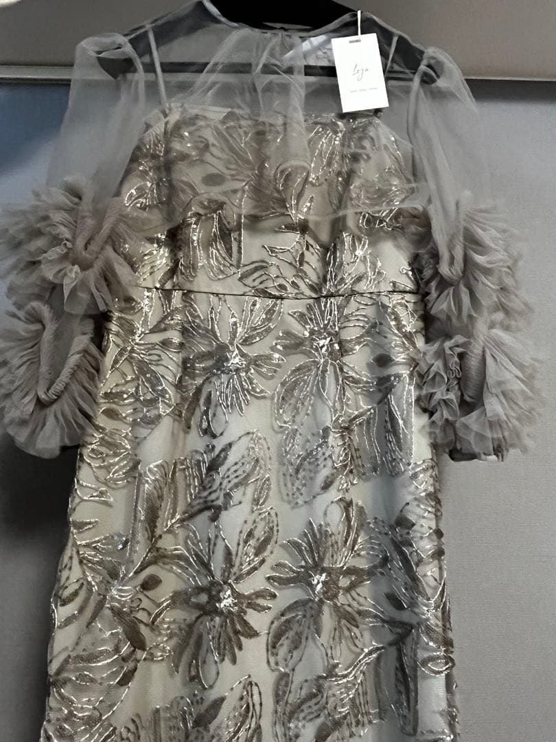 Leja フラワースパンコールチュールフリルスリーブIラインワンピースドレス