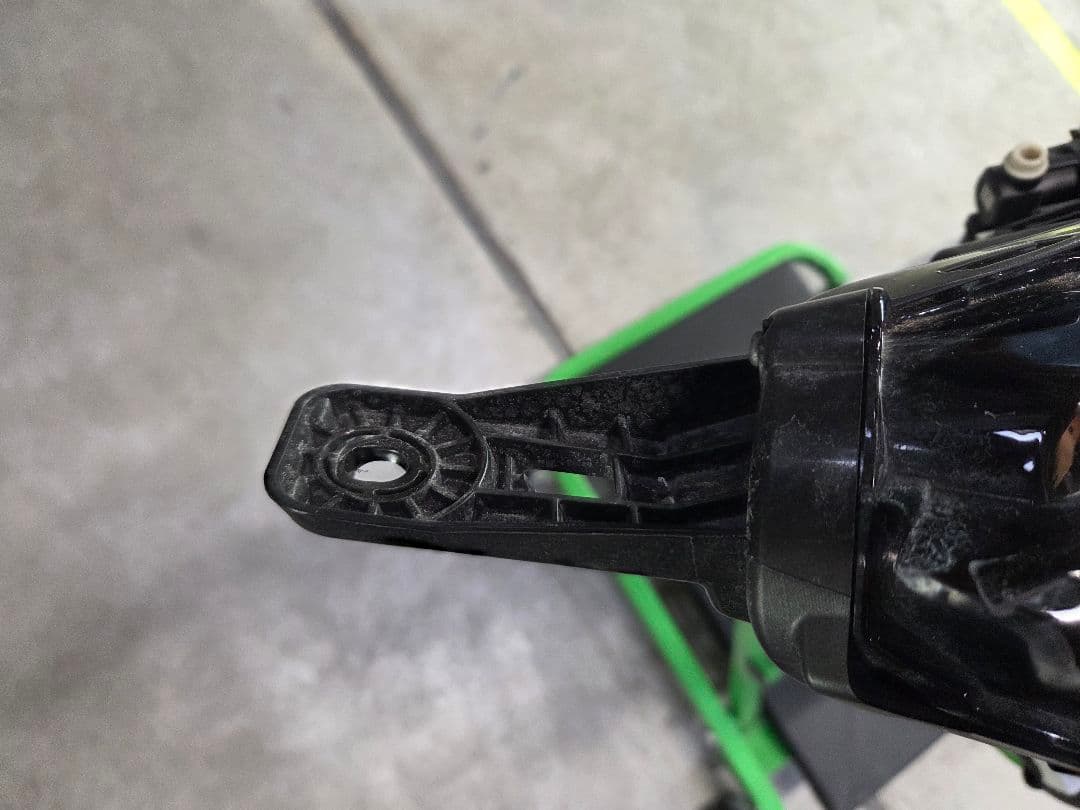 358さん専用 日産 E13 AURAニスモ 右側ヘットランプ