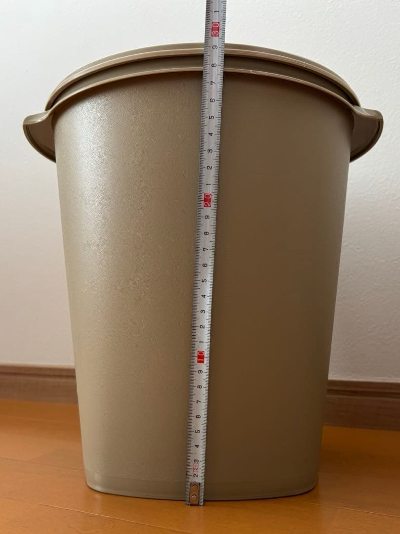 ［坂本］ タッパーウェア　マキシクイーンデコレーター3点 ベージュ