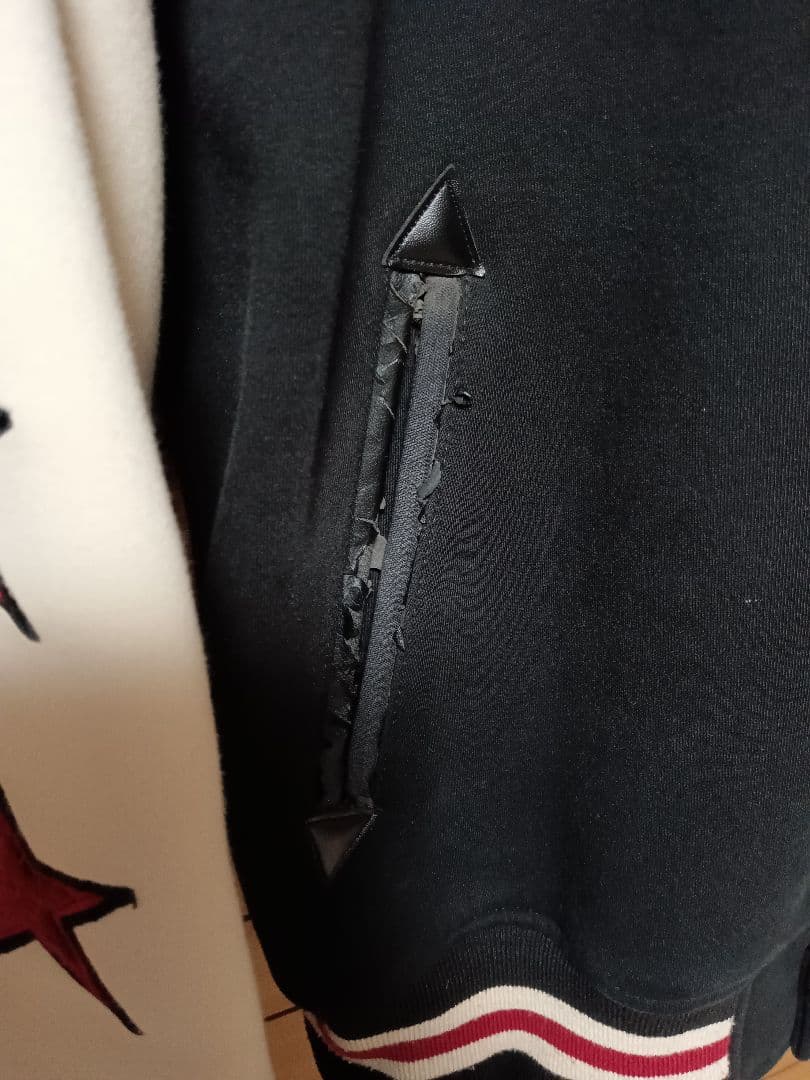 VANSON ✕ TFOA 武装戦線 デスラビット スタジャン アウター