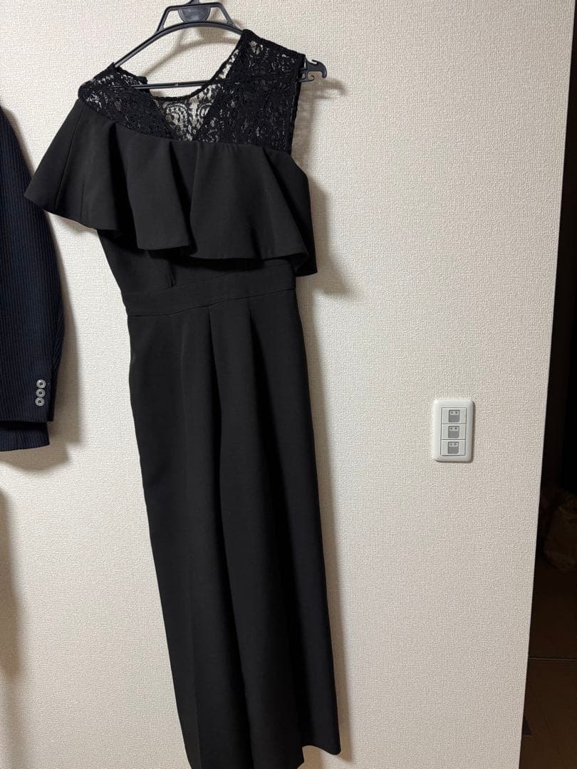 ブラックレースフリルオールインワン