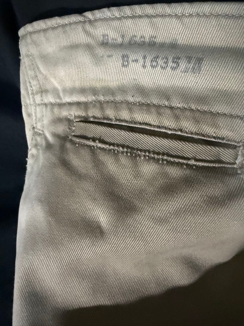 ヒョロ　40s50s US ARMY 45カーキ MOD チノ