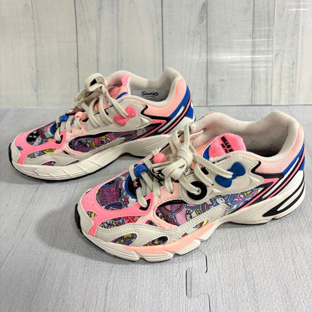 激レア コラボ adidas アディダス×ハローキティアンドフレンズ スニーカー