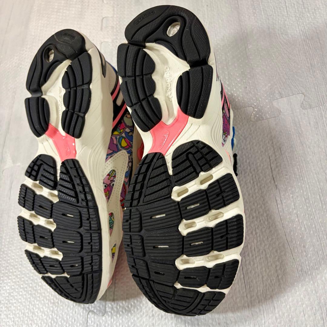 激レア コラボ adidas アディダス×ハローキティアンドフレンズ スニーカー