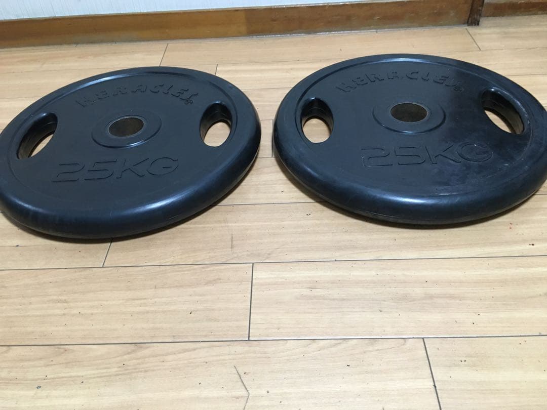 ②HERACLES バーベルプレート 25kg x 1枚穴径50mm(同時購入)